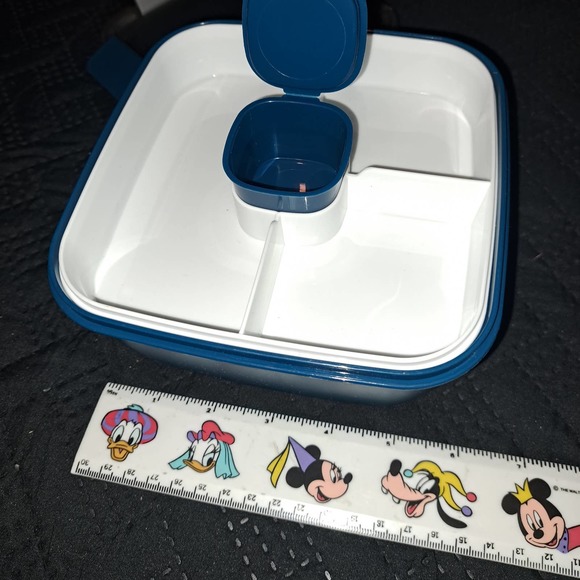 New Great Size bento Box with sauce cup - lock leakproof - Picture 5 of 7